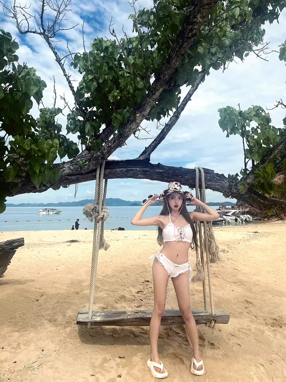 Internet Celebrity Sexy Pure Lust Hot Girl Denim Bikini White Slimming Small Breast Strap Split Vacation Swimsuit Women Summer