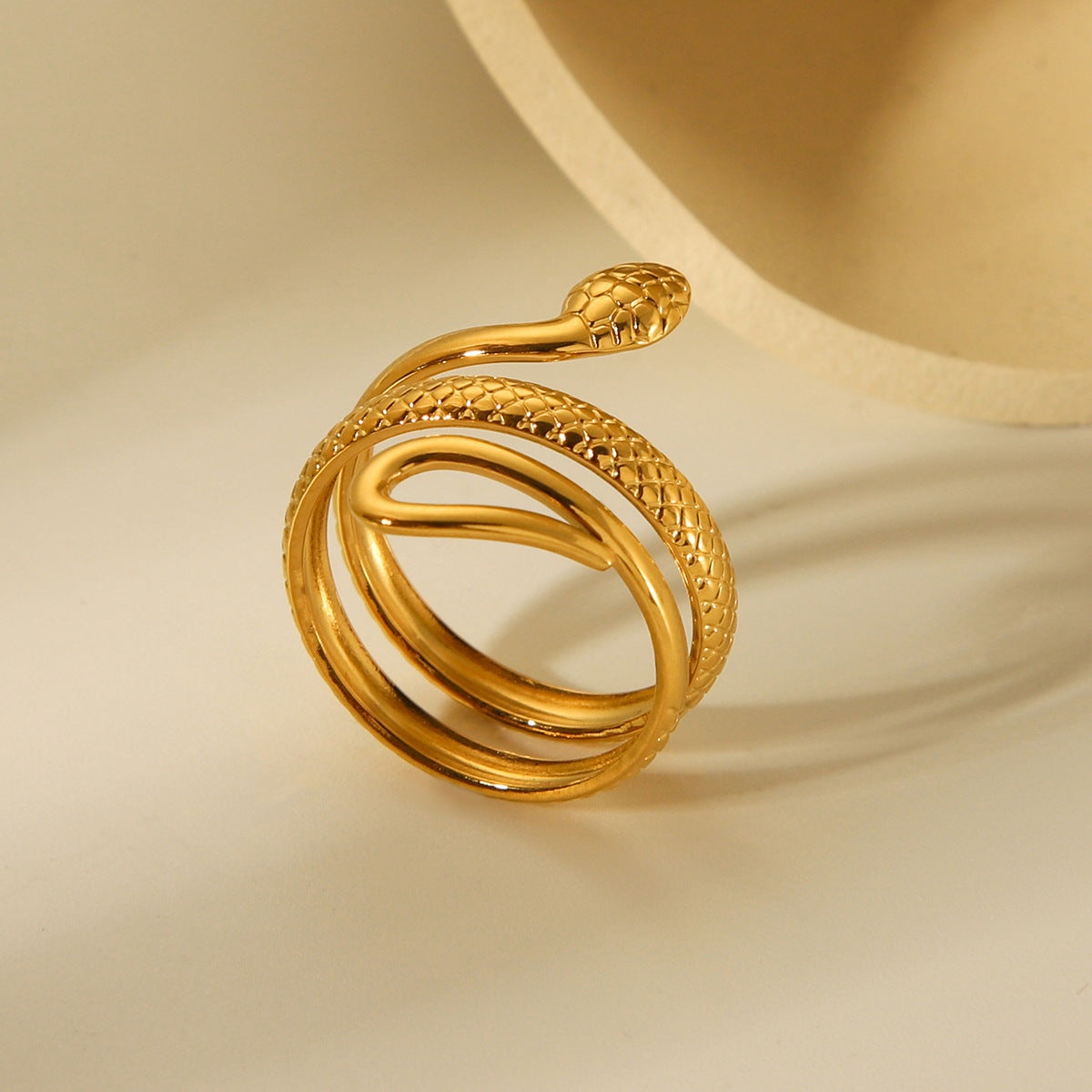Ins style European and American cross-border 18K gold stainless steel snake ring female temperament all-match titanium steel ring non-fading jewelry