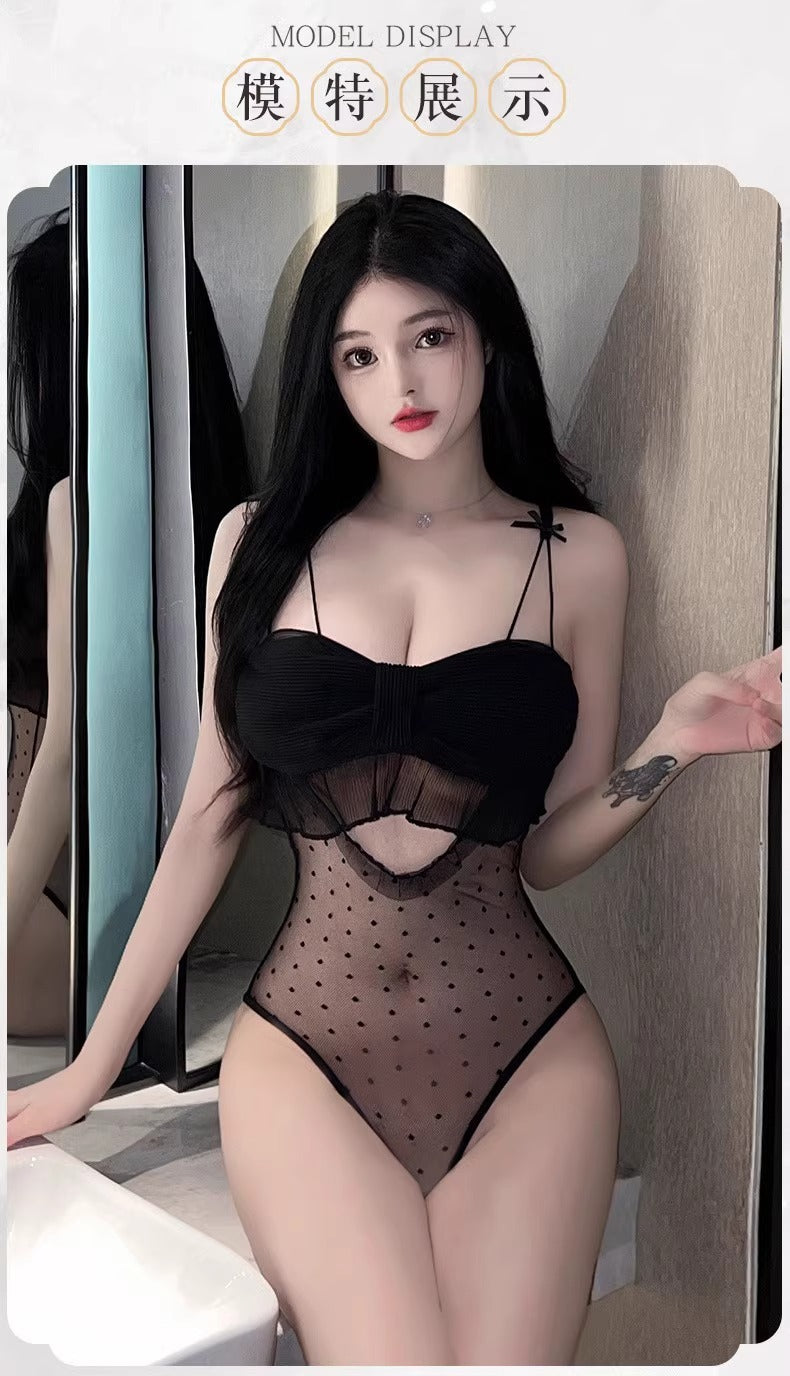 Sexy Intimates, Open Crotch, Temptation, No Need to Take Off, Provocative Sexy Suit, Hollow Lace See-Through Mesh Clothes on the Bed, Small Breasts Appear Bigger