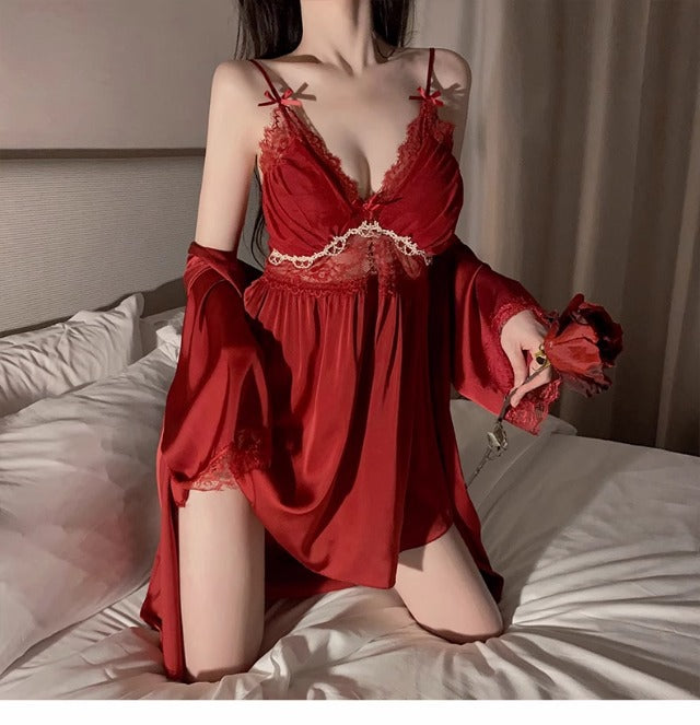 2025 New Pajamas for Women Spring and Summer Sexy Ice Silk Cut Out Suspender Breast Pad Nightgown Nightgown Set Home Clothes
