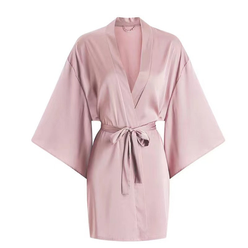 2025 New Pajamas for Women Spring and Summer Sexy Ice Silk Cut Out Suspender Breast Pad Nightgown Nightgown Set Home Clothes